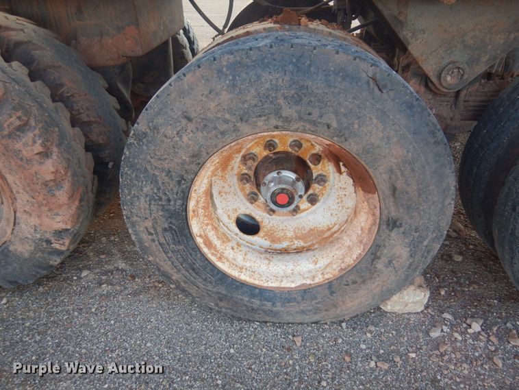 image for item DM5284 Gator  impact crushing plant