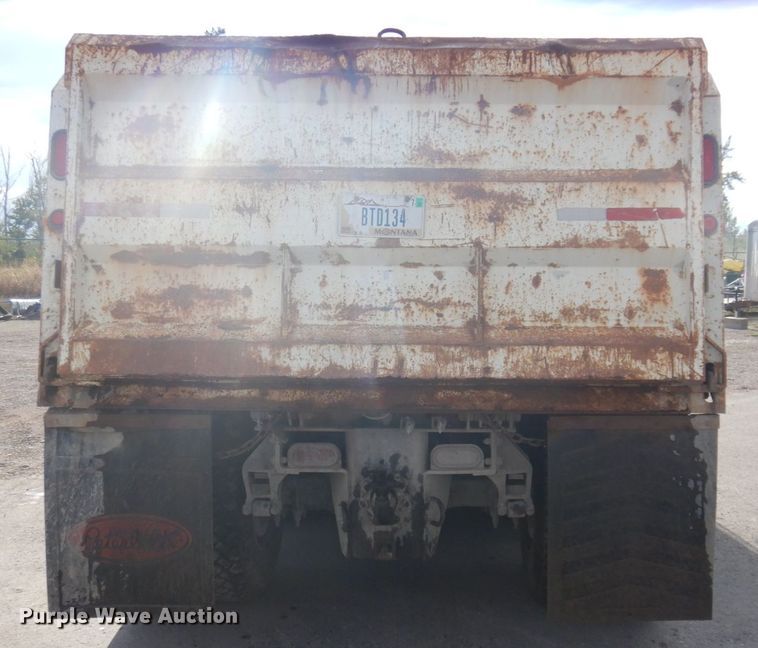 image for item DM5287 1994 Peterbilt 378  dump truck