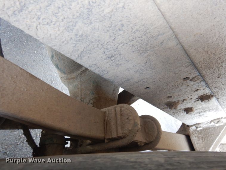 image for item DM5287 1994 Peterbilt 378  dump truck