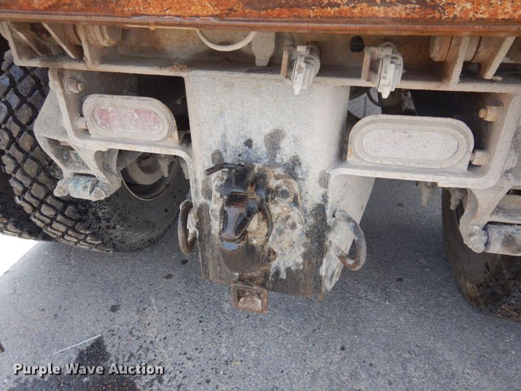 image for item DM5287 1994 Peterbilt 378  dump truck