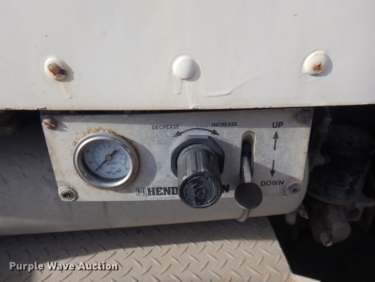 image for item DM5287 1994 Peterbilt 378  dump truck