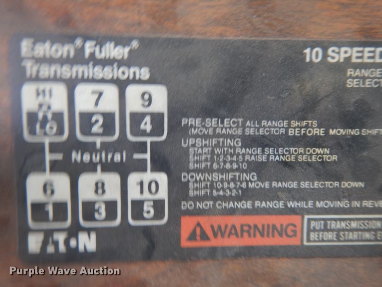 image for item DM5287 1994 Peterbilt 378  dump truck