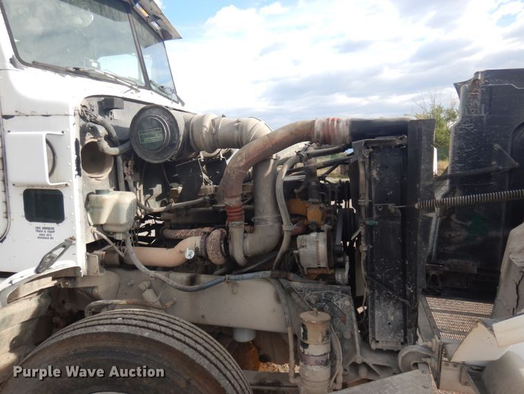 image for item DM5287 1994 Peterbilt 378  dump truck