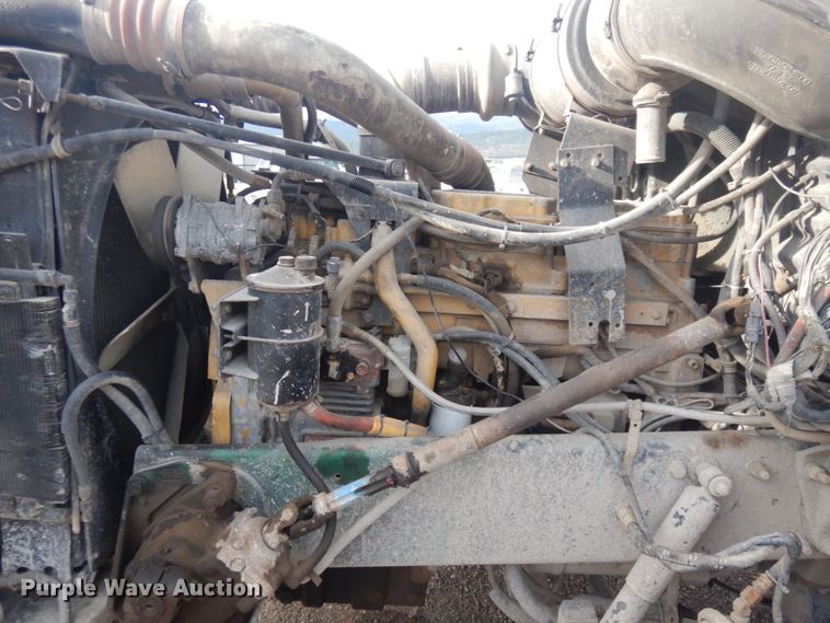 image for item DM5287 1994 Peterbilt 378  dump truck