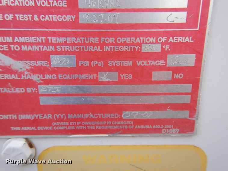 image for item DM5288 2011 Dodge Ram 5500HD  bucket truck