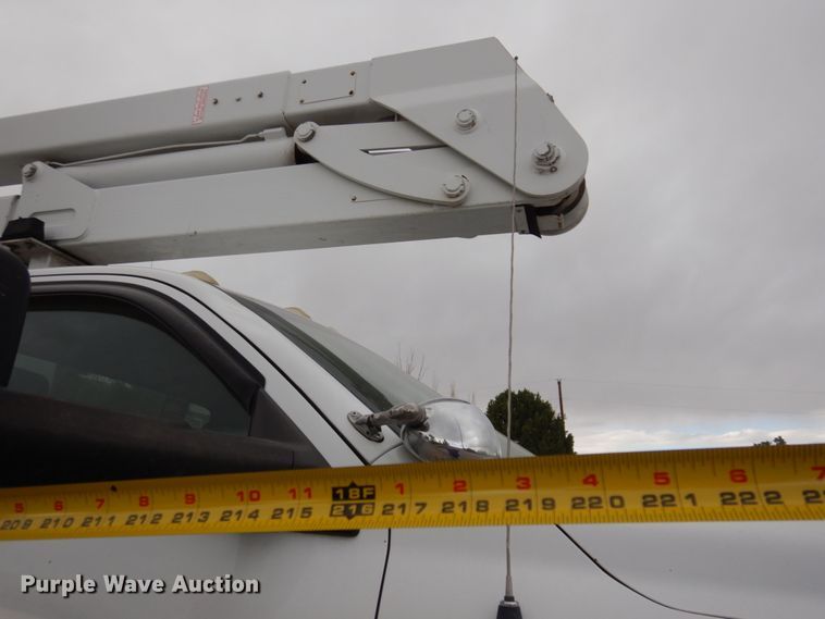 image for item DM5288 2011 Dodge Ram 5500HD  bucket truck