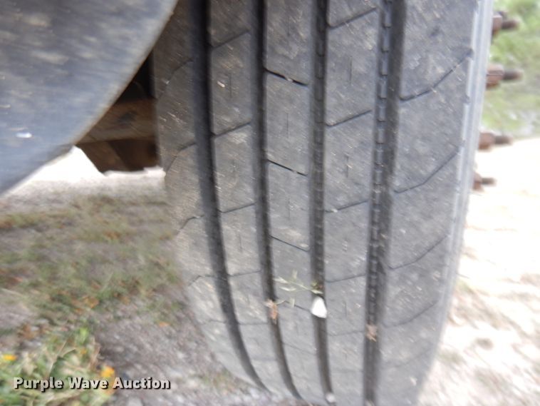 image for item DM5288 2011 Dodge Ram 5500HD  bucket truck