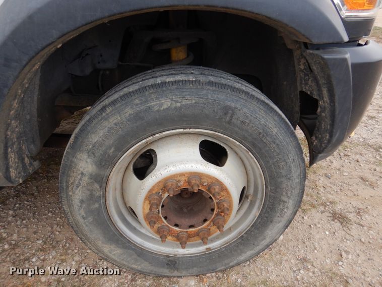 image for item DM5288 2011 Dodge Ram 5500HD  bucket truck