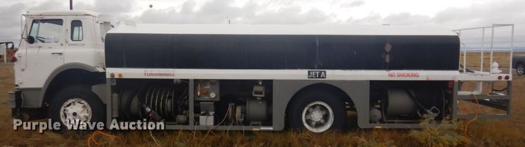 image for item DM5292 1975 International Cargo Star  fuel truck