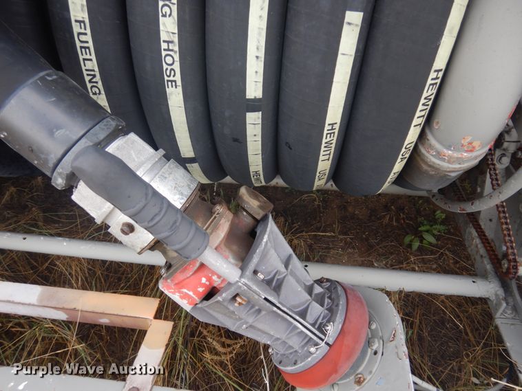 image for item DM5292 1975 International Cargo Star  fuel truck