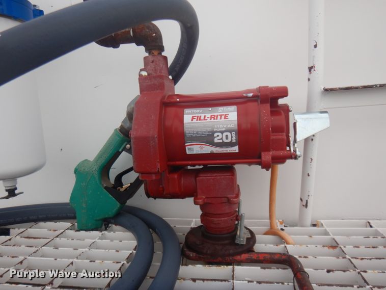 image for item DM5292 1975 International Cargo Star  fuel truck