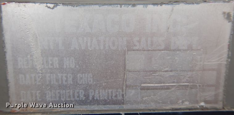 image for item DM5292 1975 International Cargo Star  fuel truck