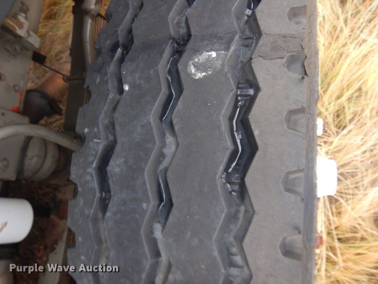 image for item DM5292 1975 International Cargo Star  fuel truck