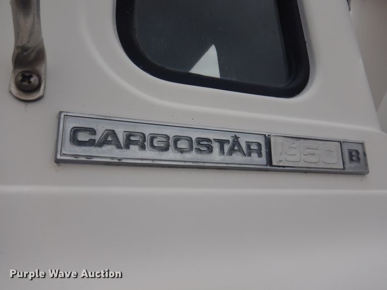 image for item DM5292 1975 International Cargo Star  fuel truck