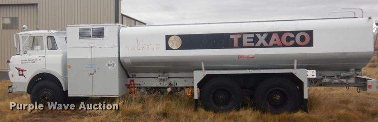 image for item DM5293 GMC  fuel truck