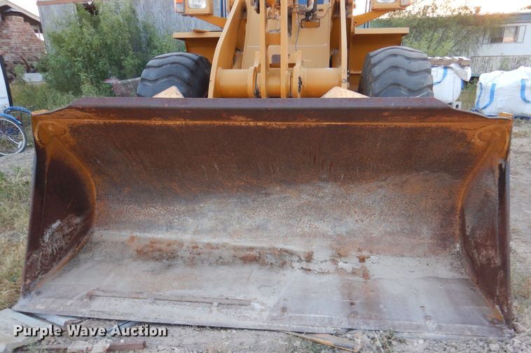 image for item DM6459 Komatsu WA250-1  wheel loader