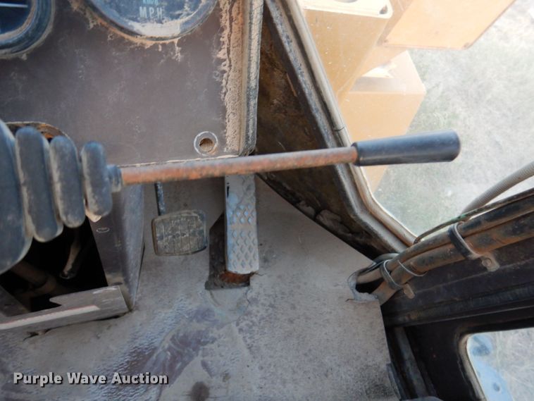 image for item DM6459 Komatsu WA250-1  wheel loader