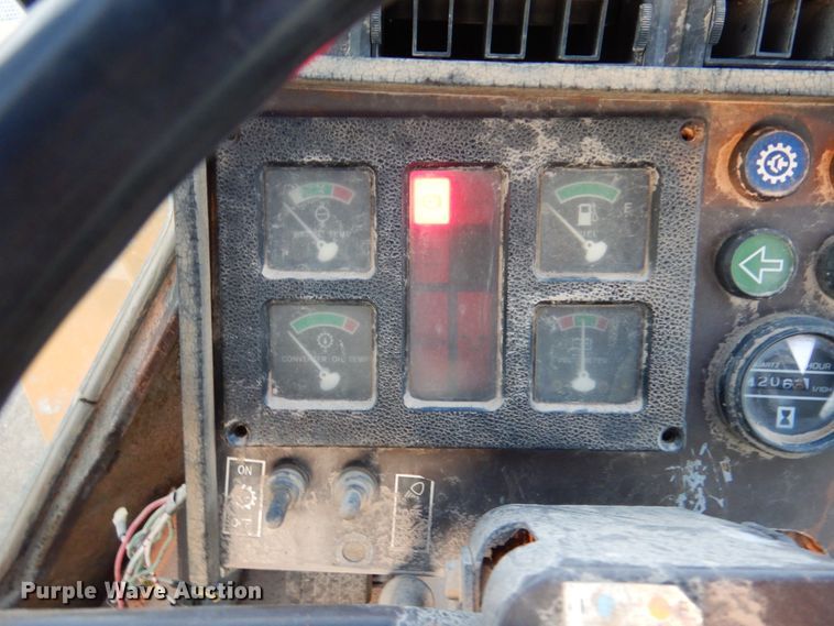 image for item DM6459 Komatsu WA250-1  wheel loader