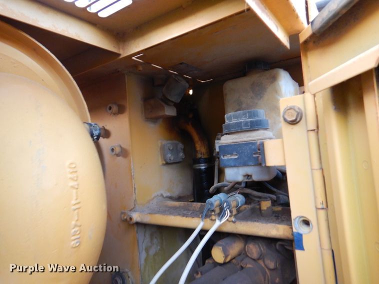 image for item DM6459 Komatsu WA250-1  wheel loader