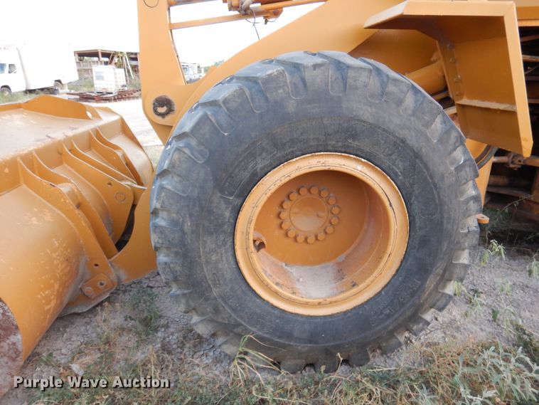 image for item DM6459 Komatsu WA250-1  wheel loader