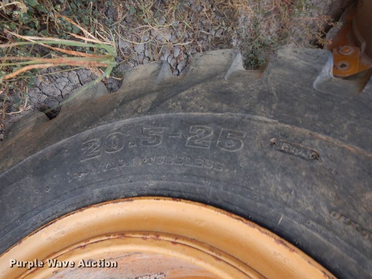 image for item DM6459 Komatsu WA250-1  wheel loader