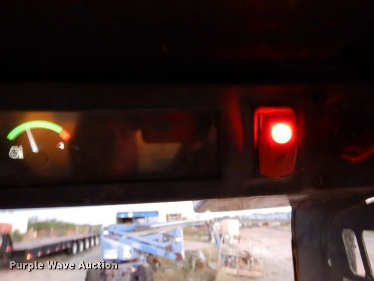 image for item DM6462 2009 John Deere CT315  tracked skid steer loader