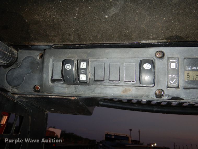 image for item DM6462 2009 John Deere CT315  tracked skid steer loader