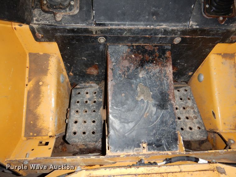 image for item DM6462 2009 John Deere CT315  tracked skid steer loader