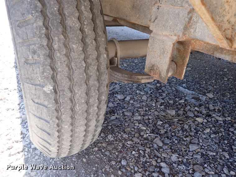 image for item DN1939 1995 Wells Cargo  jobsite trailer