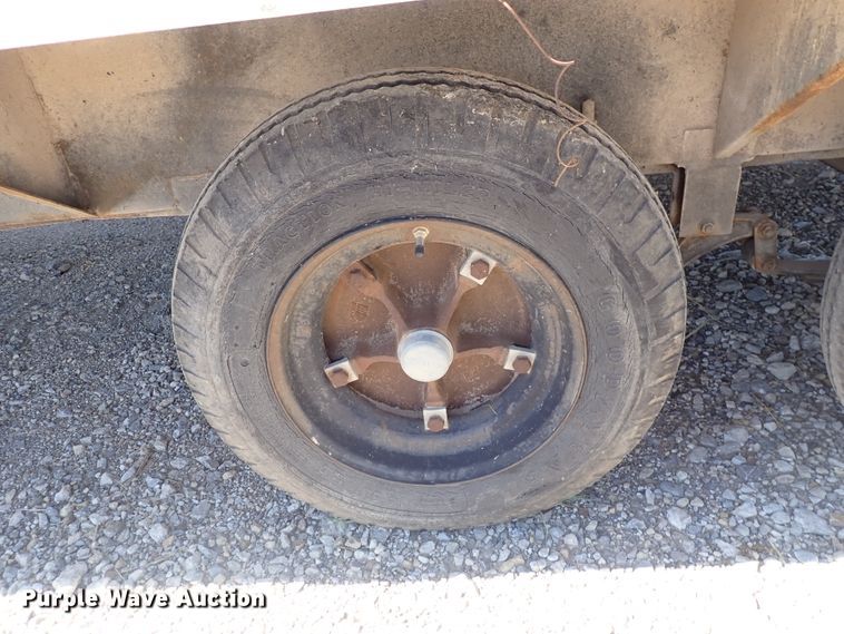 image for item DN1939 1995 Wells Cargo  jobsite trailer