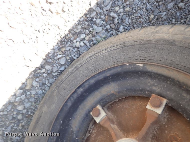 image for item DN1939 1995 Wells Cargo  jobsite trailer