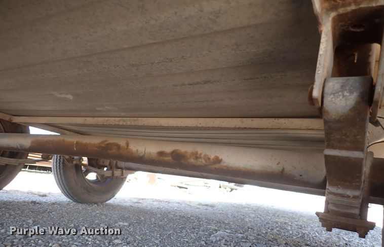 image for item DN1939 1995 Wells Cargo  jobsite trailer