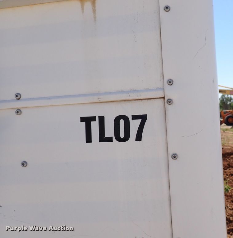 image for item DN1946 1994 Wells Cargo  jobsite trailer