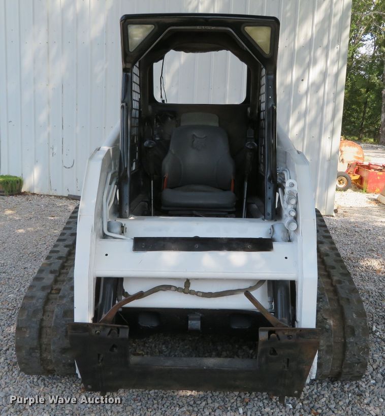 image for item DN5984 2005 Bobcat T180  tracked skid steer loader