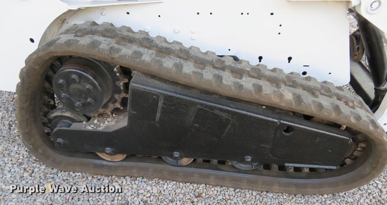 image for item DN5984 2005 Bobcat T180  tracked skid steer loader