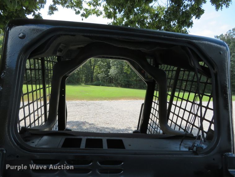 image for item DN5984 2005 Bobcat T180  tracked skid steer loader