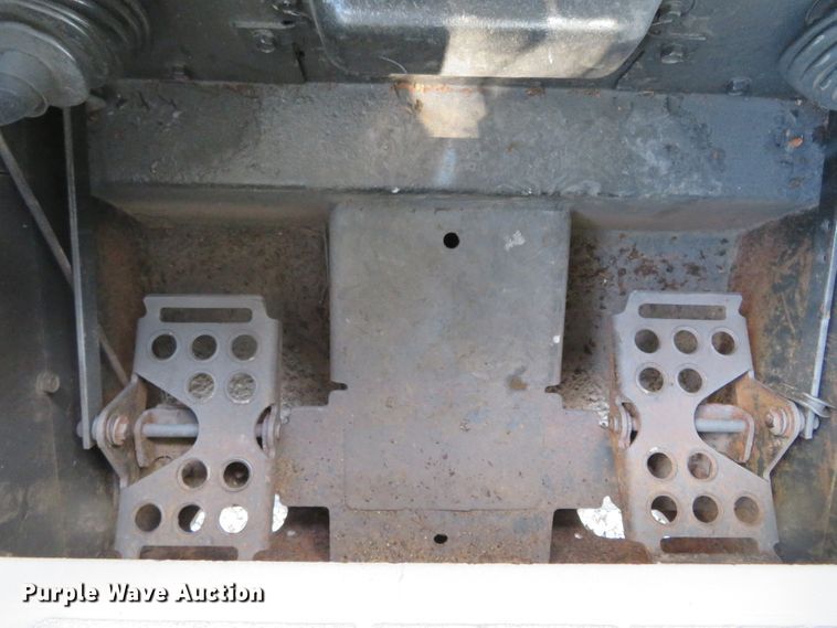 image for item DN5984 2005 Bobcat T180  tracked skid steer loader