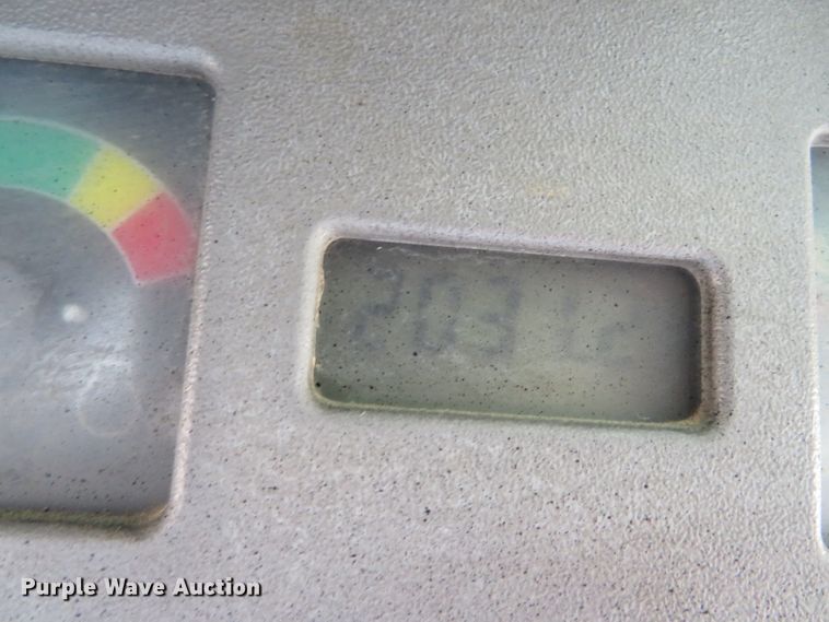 image for item DN5984 2005 Bobcat T180  tracked skid steer loader