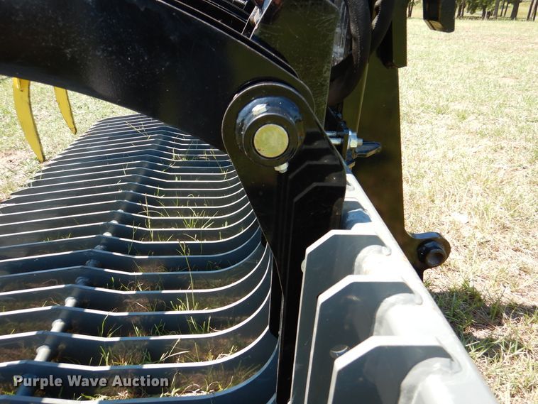 image for item ED9857 2016 MDS CBM3-96  8' W rock grapple bucket