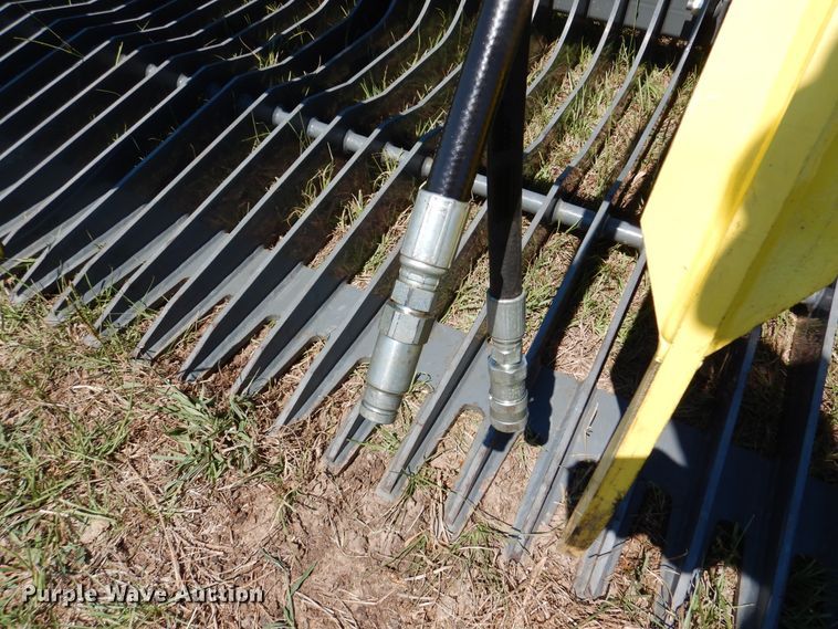 image for item ED9857 2016 MDS CBM3-96  8' W rock grapple bucket