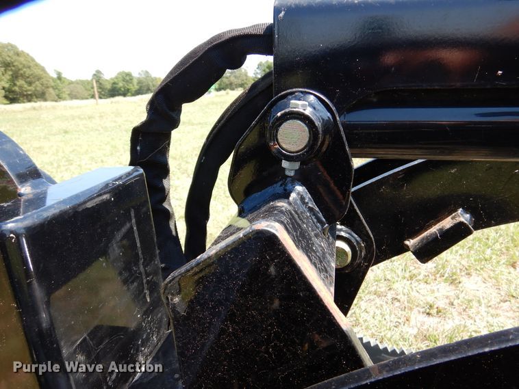 image for item ED9857 2016 MDS CBM3-96  8' W rock grapple bucket