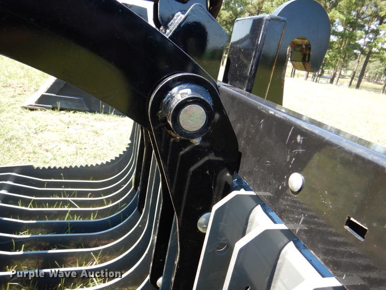 image for item ED9857 2016 MDS CBM3-96  8' W rock grapple bucket