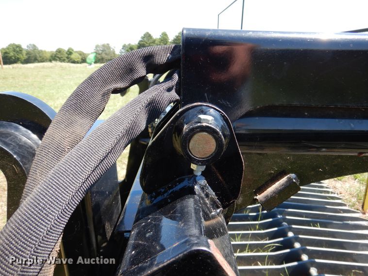 image for item ED9857 2016 MDS CBM3-96  8' W rock grapple bucket