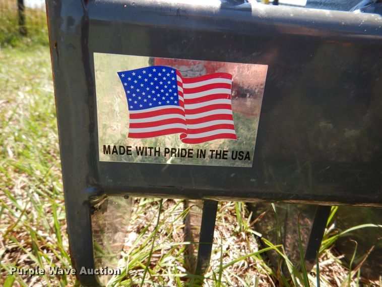 image for item ED9857 2016 MDS CBM3-96  8' W rock grapple bucket