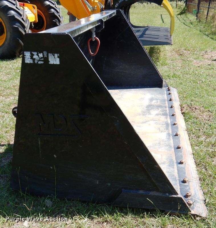 image for item ED9858 MDS 7420B-80-200  8' W bucket