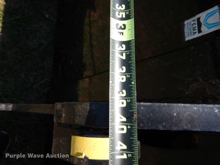 image for item ED9858 MDS 7420B-80-200  8' W bucket