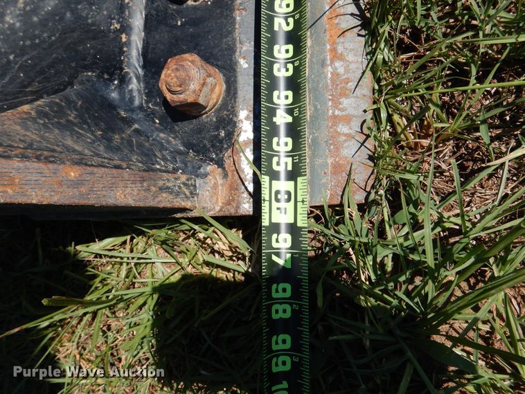 image for item ED9858 MDS 7420B-80-200  8' W bucket