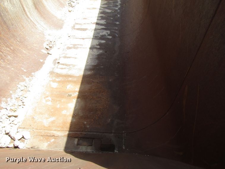 image for item GC9904 1985 Fruehauf TL  end dump trailer