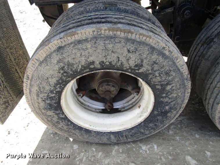 image for item GC9904 1985 Fruehauf TL  end dump trailer