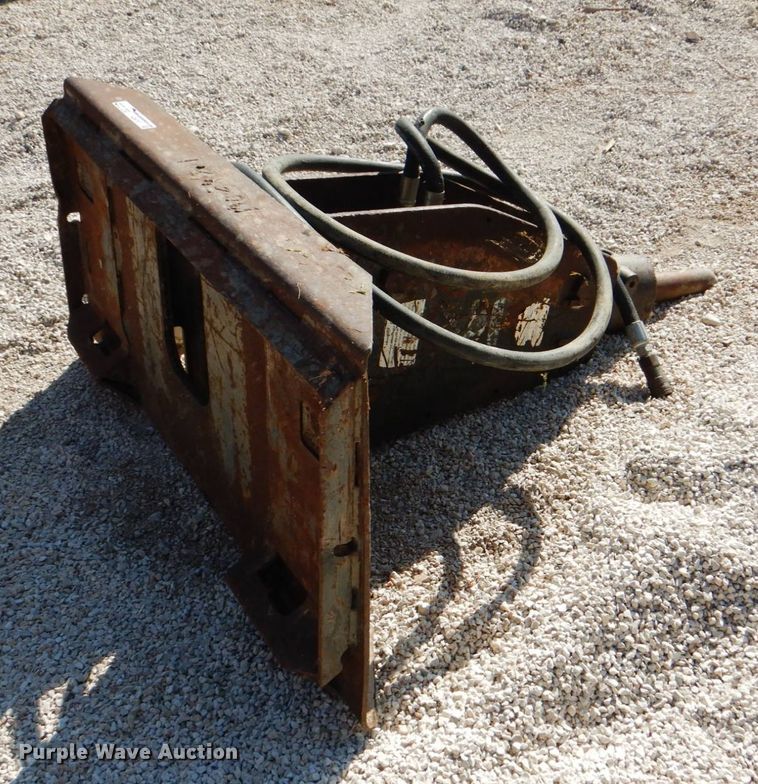 image for item HD9757 TOP 35  skid steer breaker